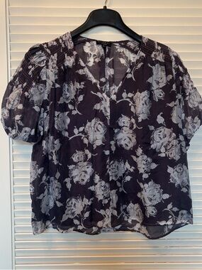 Current Air slate blue floral print short sleeve top